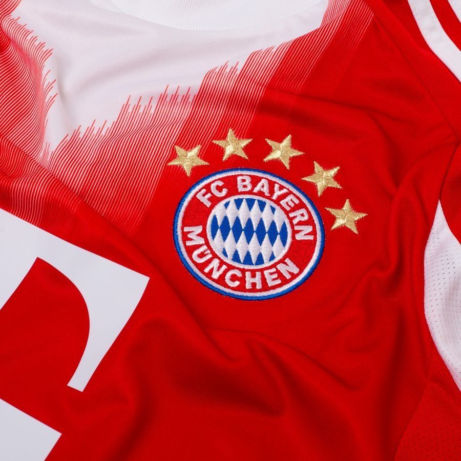 Bayern München Home Shirt 2025/26 Kids Long Sleeves-SoccerKits Hub | Buy Soccer Jerseys Online